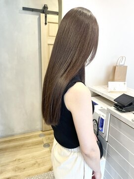 エレノア 梅田店(Eleanor) 大人可愛いブラウンカラー