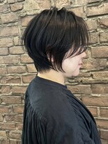 アルトル 池袋(altru)&nbsp;黒髪横顔美人ショートボブ耳かけ