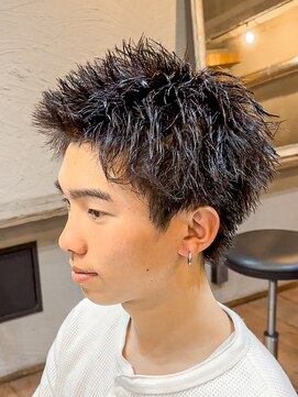 ミオ ベガ(Mio'' VEGA) 【メンズサロン京都】スパイキーショート
