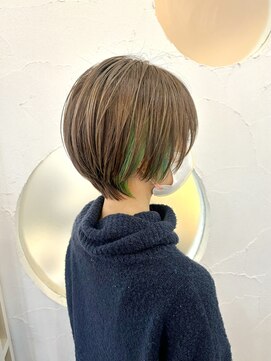 ヘアメイク シンズ レインボー(Hair Make SHIN'S RAINBOW) インナーカラー/ブリーチ/ミントカラー/高松