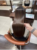 成田で出来る艶々な質感の縮毛矯正/髪質改善ストレート