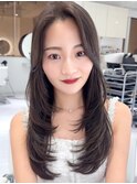 ハイライトカラーミルクティーベージュレイヤーカット