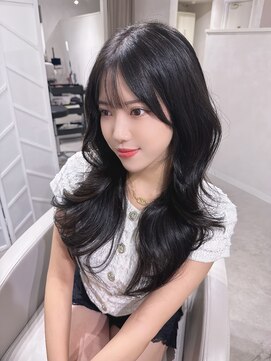 ミヨン(miyon) 【miyon】韓国レイヤーカット＋暗髪カラー＋髪質改善