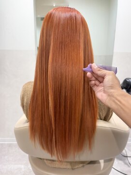 オレンジ + ケアブリーチ + ロングヘアー