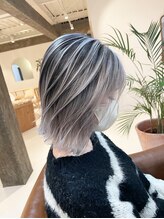 ラウレア(LAULEA) バレイヤージュカラー