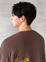 ハレ(hale)&nbsp;メンズカット 毛流れパーマ 20代 ビジネスカット センターパート