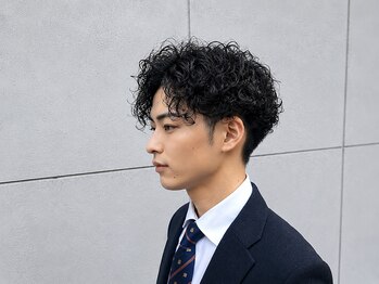 サロンドリアン(Salon de Lien)の写真/ヘアだけでなく個室での”頭皮環境改善スパ”や”フェイスエステ”で≪メンズトータルビューティー≫を実現