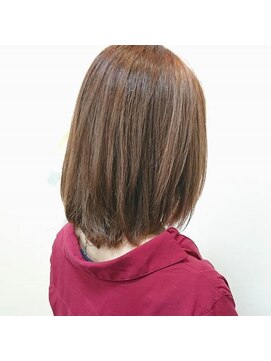 ヘアーアンドメイク ヒューラ 立川店(HAIR&MAKE hurra) イルミナカラーのコーラルピンク