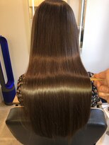 アールサロン アオヤマ(Rr SALON AOYAMA)&nbsp;プラチナミネコラストレート