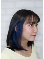 ヘアーデザイン ヴィヴィ(Hair Design ViVi)&nbsp;ネイビー　インナーカラー
