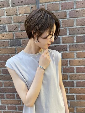 イオエ(ioe) イメチェン/外ハネボブ/ワイドバング/ブルーブラック/美髪