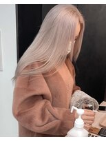 ギークス(GEEKS)&nbsp;【GEEKS渋谷】冬のハイトーン/ホワイトベージュ/髪質改善/透明感