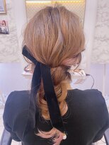 ヘアーデザインムーヴ(Hair design MOVE) #パーティーアレンジ#編み下ろし#ベロアリボン#ヘアアレンジ