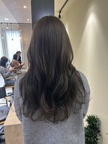 ハブ(hub)&nbsp;【天神今泉】ブリーチなしオリーブベージュ