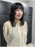 大人ミディアムパーマ顔周りレイヤーカット