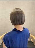 ミルクティベージュのミニボブ　　大関