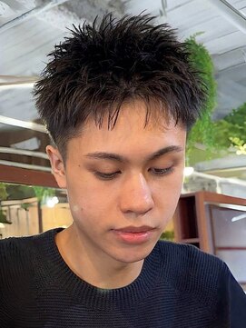 グランデュール 藤枝店(GRANDEUR) スパイキーショート/メンズショート/ツーブロック/刈り上げ