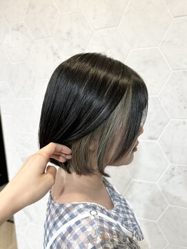 (工藤)アッシュイヤリングカラー