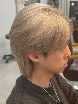 ザコーストバイネオリーブ 辻堂店(The coast by neolive) メンズハイトーンウルフニュアンスパーマ辻堂