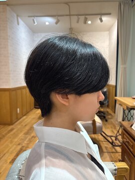 美容室ジャスミン 毛流れハンサムショート【Kota】