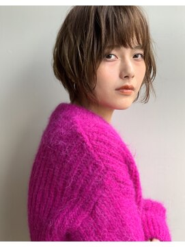 ブラウヘアアンドケア(care) 軽めボブ&グレーベージュ