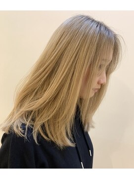 ラドンナ(LA.DONNA) ベージュ