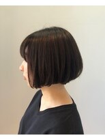トイロ(toiro) salon work内巻きボブ