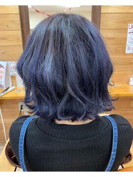 クロック バイ オハナ(Clock by Ohana) 6トーンブリーチあり♪ダークアッシュブルー/切りっぱボブ