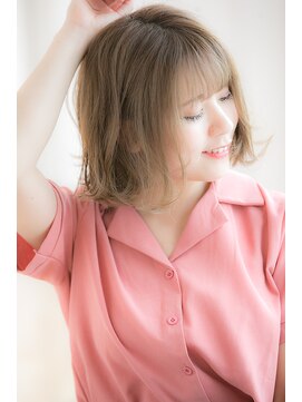 ユーフォリア 銀座本店(Euphoria) 小顔前下がり外ハネボブ