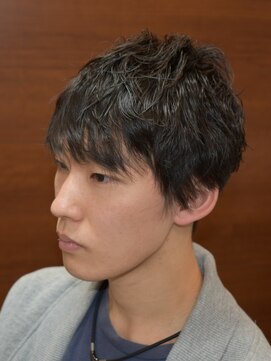 ケースタイル ヘアスタジオ 神保町店(K STYLE HAIR STUDIO) ゆるふわピンパーマのマッシュショート　束感ショート