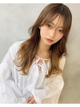 ジーナ 熊本(Zina) 髪質改善*ペールベージュ*ロングヘア【Zina 熊本】