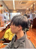 シルバーグレー