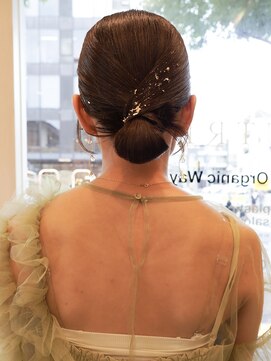 ビュートリアム 福岡(BEAUTRIUM) 大人のお呼ばれヘアアレンジ