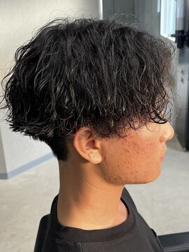 フイ 新宿3丁目(Hui) スパイキーショート/ジェットモヒカン/ショートバング/men's