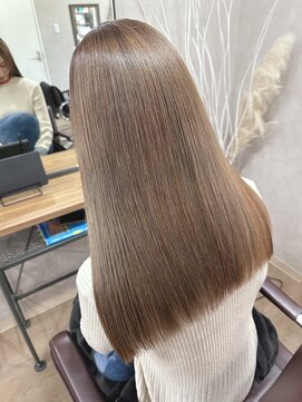 アルレン(Allen) ブリーチなしミルクティーベージュ【宇都宮/白髪ぼかし】