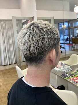 コワファースト 別府 20代30代 ハイトーンショート 別府/大分