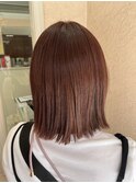 切りっぱなしボブ×ピンク