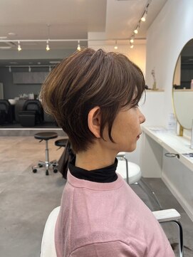 アルトル 池袋2nd(altru) ◇大人可愛い20代30代40代50代前下がりショートボブ丸みショート