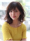 大人ガーリー似合わせミディアムレイヤーカットダークアッシュ