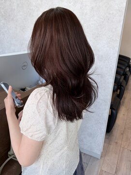 ミニム ヘアー(minim hair) 【minim×たかはし】後ろから見ても可愛いレイヤーカット
