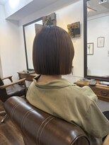 ヘアーサロン ラフリジー(Loufreasy)&nbsp;ブリーチなしで叶う透明感ベージュ×顎下1センチヘイリーボブ