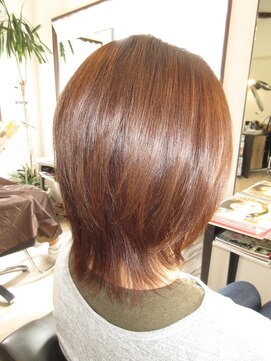 コア フィール ア デイ(COIFFURE A DAY) 【見附今町】M3Dショート