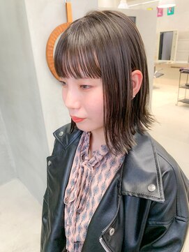 テトヘアー(teto hair) シアーベージュ、グレージュ、透け感ベージュ、切りっぱなしボブ