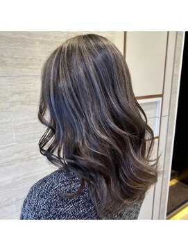 フェイス 大船(FACE) 大人ハイライト/グレージュ/ロングヘア/西原晃