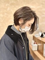 大人かわいいショート/ハイライト/ヘルシースタイル/白髪ぼかし