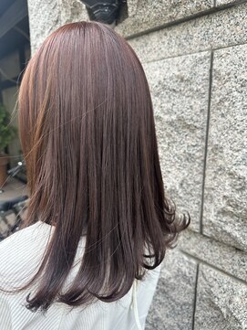 ノーム バイ アウラ(norm. by aura) ピンクブラウン