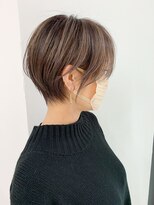 ミィ 表参道(mee.)&nbsp;【mee.】ハセガワヒトシ　グレージュ　大人ショート　ハイライト