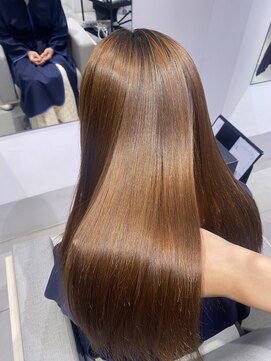 ステア ケース(stair case) 美髪矯正 艶々ストレート矯正