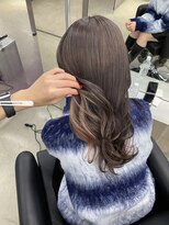 ペレ 栄店(PELE) 黒髪/グレーベージュ/レイヤーロング/ブリーチ/栄/名駅