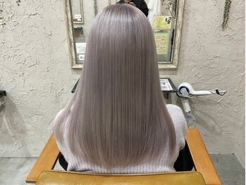 セルビー(SELBY)の写真/髪質改善ストレートが得意なサロンです☆”髪に優しい縮毛矯正”で、自然なストレートヘアに…♪